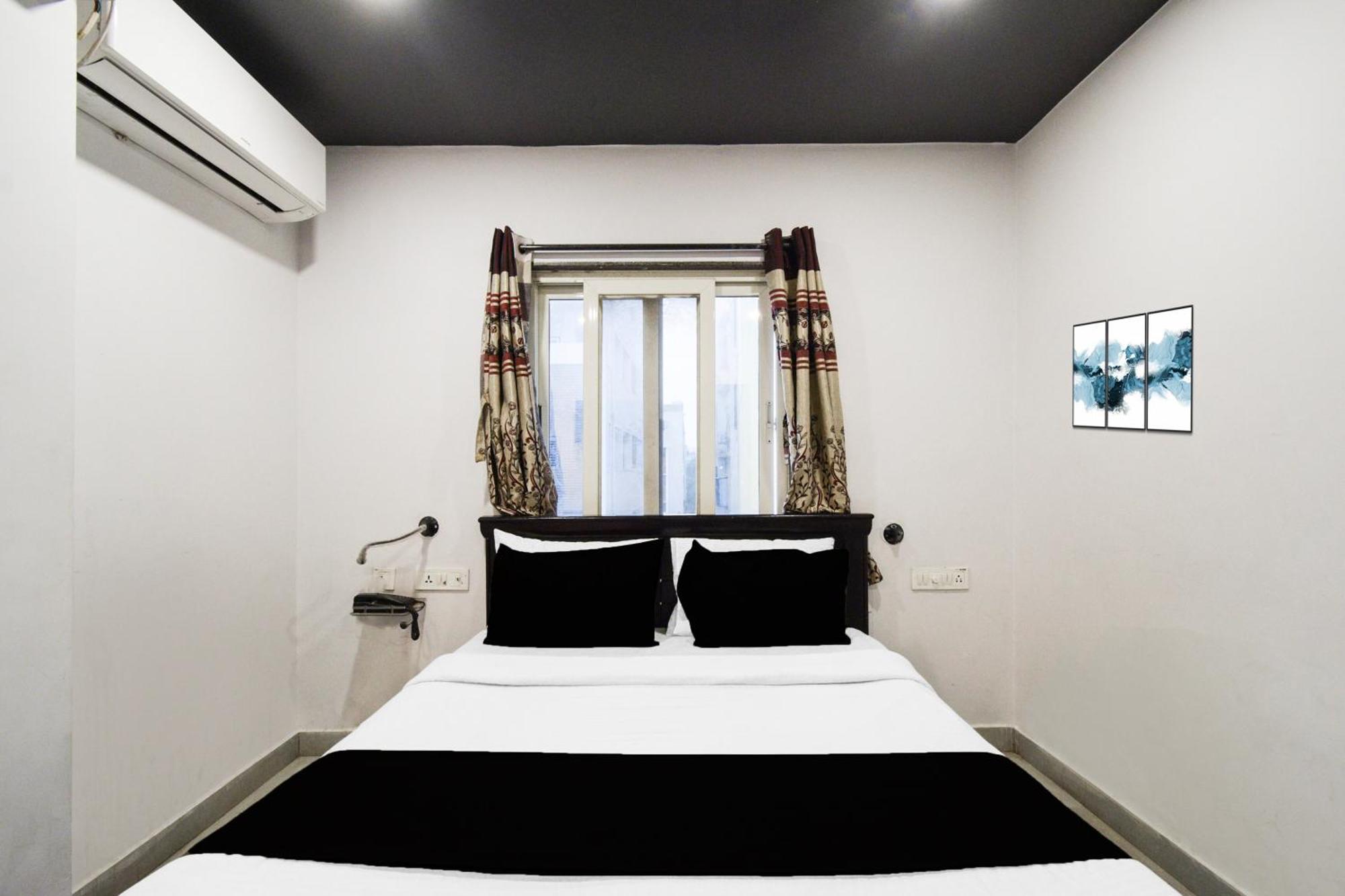 Hotel Super Townhouse Alwal Road Trimulgherry Exterior foto